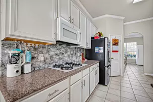 10102 Lizette Ct, Houston, TX 77075 - Photo 18