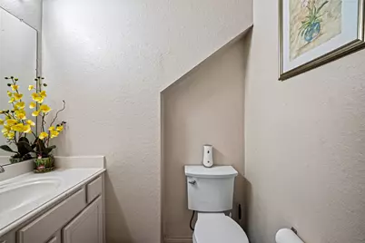 10102 Lizette Court, Houston, TX 77075 - Photo 28