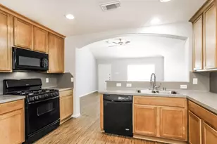 19242 Hopeview Ct, Katy, TX 77449 - Photo 6