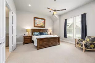 8614 Green Kolbe Ln, Houston, TX 77080 - Photo 18