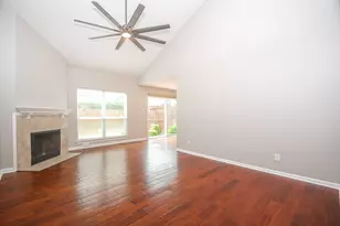 239 Malone St, Houston, TX 77007 - Photo 2