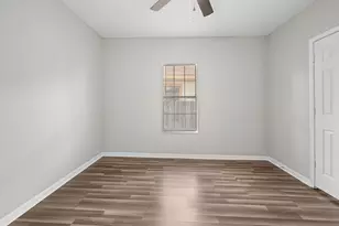 1322 Magnolia St, Baytown, TX 77520 - Photo 12