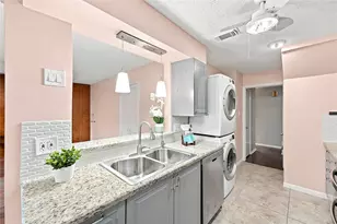 14505 Still Meadow Dr, Houston, TX 77079 - Photo 16