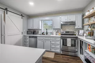 1603 W Fm 2237, Muldoon, TX 78949 - Photo 8