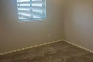 4805 Crepe Myrtle Ln, Pasadena, TX 77505 - Photo 4