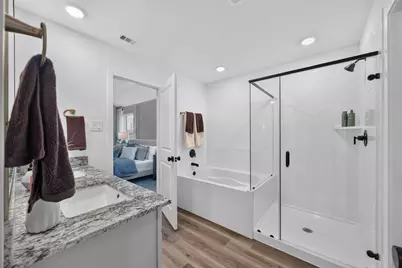 5206 Purple Beebalm Lane, Houston, TX 77048 - Photo 18