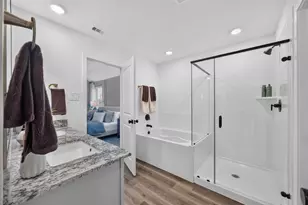5206 Purple Beebalm Ln, Houston, TX 77048 - Photo 18