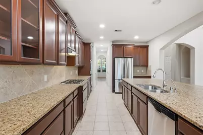 5023 Blackwater Lane, Sugar Land, TX 77479 - Photo 18