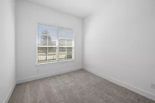 11242 White Crownbeard Dr, Cypress, TX 77433 - Photo 4