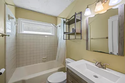 113 Tarpon Avenue, Galveston, TX 77550 - Photo 16