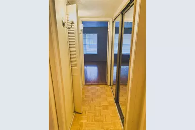 7600 Burgoyne Road #240, Houston, TX 77063 - Photo 12