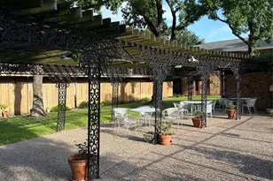 7600 Burgoyne Rd, Houston, TX 77063 - Photo 22