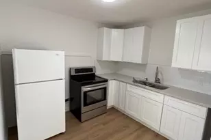 326 E 1st St, Deer Park, TX 77536 - Photo 6