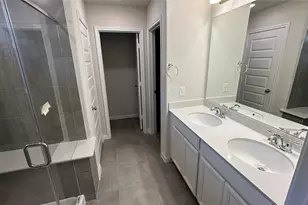 221 Harper Ridge Dr, Conroe, TX 77316 - Photo 12
