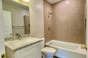 305 N Avenue A, Freeport, TX 77541 - Photo 8