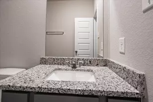 2465 Bull Trout Dr, Conroe, TX 77384 - Photo 14
