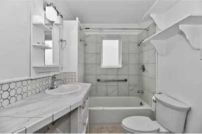 2916 Avenue M, Galveston, TX 77550 - Photo 10