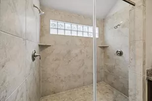 1310 Malone St, Houston, TX 77007 - Photo 18