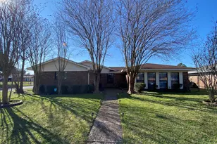 2801 6th Ave N, Texas City, TX 77590 - Photo 2