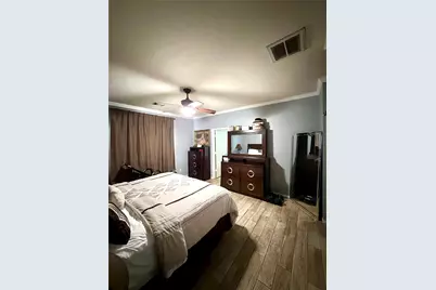 6611 Morningsage Lane, Houston, TX 77088 - Photo 16