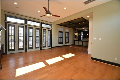 1818 Binz Street #E, Houston, TX 77004 - Photo 12