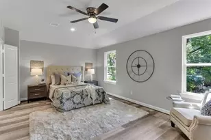 911 W Lewis St, Conroe, TX 77301 - Photo 6