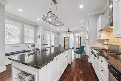 1315 W 22nd Street, Houston, TX 77008 - Photo 8