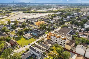 1315 W 22nd St, Houston, TX 77008 - Photo 28