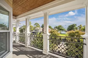 1315 W 22nd St, Houston, TX 77008 - Photo 14