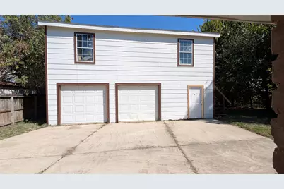 2226 Silverbonnet Street, Houston, TX 77055 - Photo 2
