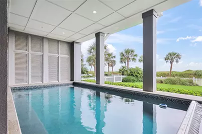 2425 E Seaside Drive, Galveston, TX 77550 - Photo 4