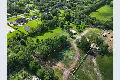 6525 Lesiker Road, Brookside Village, TX 77581 - Photo 10