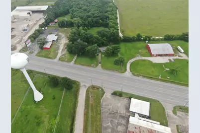 6131 Hwy 146, Dayton, TX 77535 - Photo 2