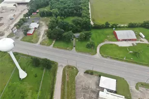 6131 Hwy 146, Dayton, TX 77535 - Photo 2