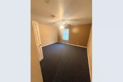 5803 Southlea Street, Houston, TX 77033 - Photo 6