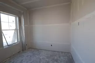 12323 Hackberry Dr, Mont Belvieu, TX 77523 - Photo 4