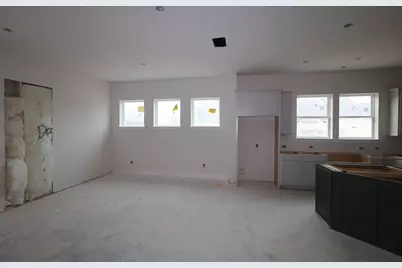 12323 Hackberry Drive, Mont Belvieu, TX 77523 - Photo 8
