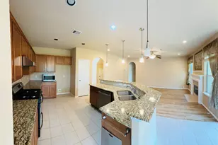 26914 Harmony Shores Dr, Katy, TX 77494 - Photo 10