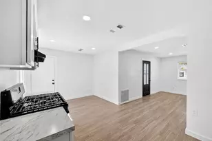 16034 Clearmeadow St, Channelview, TX 77530 - Photo 8