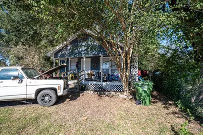 201 S Cleveland Street, Dayton, TX 77535 - Photo 1