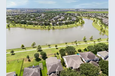 518 Honeysuckle Vine Drive, Rosenberg, TX 77469 - Photo 2