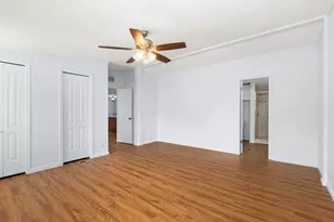 1031 County Rd 152, Columbus, TX 78934 - Photo 12