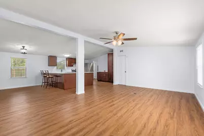 1031 County Road 152, Columbus, TX 78934 - Photo 2