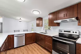 1031 County Rd 152, Columbus, TX 78934 - Photo 8