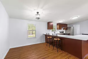 1031 County Rd 152, Columbus, TX 78934 - Photo 4