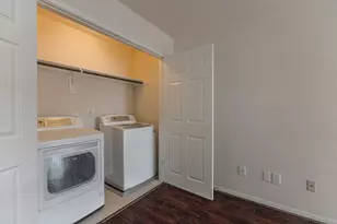 14310 Silver Hollow Ln, Houston, TX 77082 - Photo 28