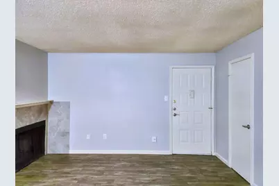8389 Sands Point Drive, Houston, TX 77036 - Photo 10