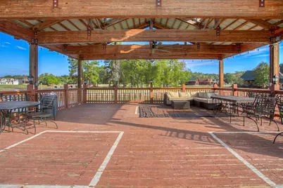 5 W Forest Drive, Huntsville, TX 77340 - Photo 18