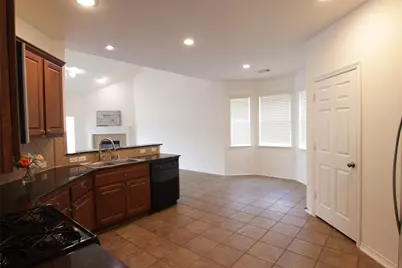 11409 Morning Brook Drive, Pearland, TX 77584 - Photo 8