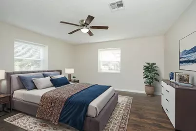 11014 Wickersham Lane, Houston, TX 77042 - Photo 32